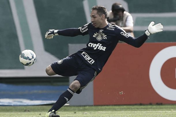Titular nos últimos dois anos, Fernando Prass inicia conversas para renovar com Palmeiras