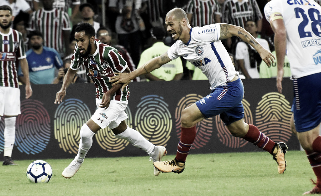 Bahia e Fluminense duelam buscando afastar de vez qualquer risco de rebaixamento Bahia e Fluminense duelam buscando afastar de vez qualquer risco de rebaixamento