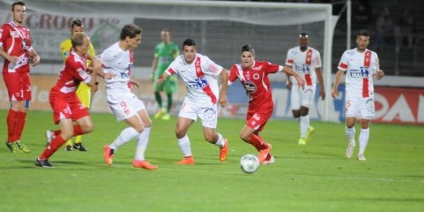 Stade Brestois 29 - Nîmes Olympique en direct commenté : suivez le match en (3-1)