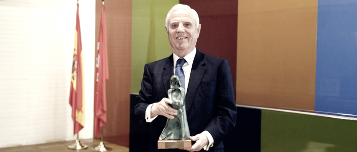 La Fundación del Real Madrid recibió el premio Infancia 2017