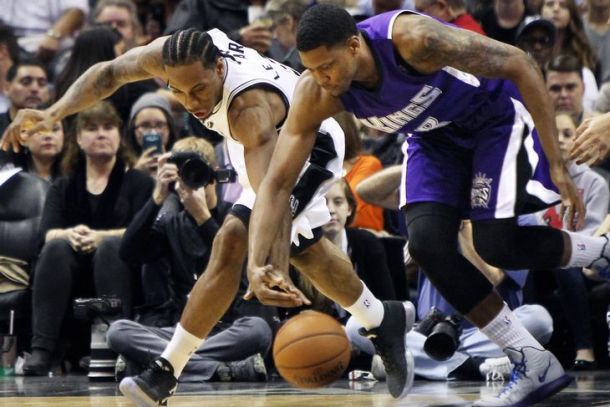 Sacramento Kings Hold On To Beat San Antonio Spurs In LaMarcus Aldridge's Debut