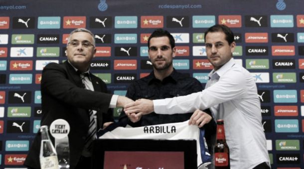 Arbilla, presentado como nuevo jugador del Espanyol