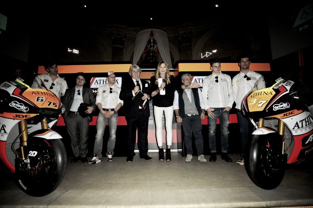 El Forward Racing Athinà presenta su equipo para el 2015