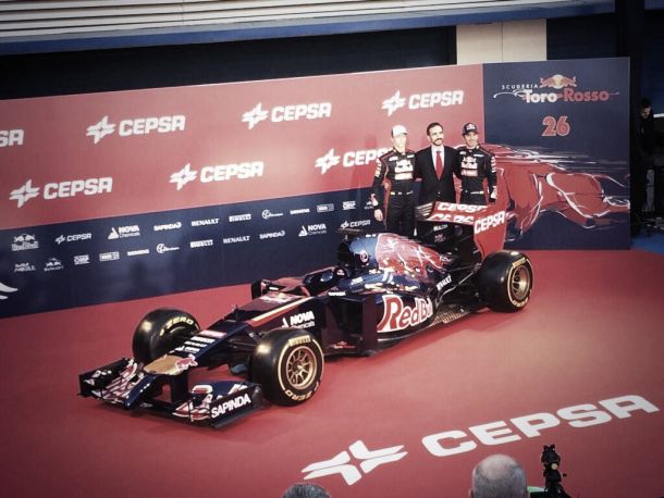 Toro Rosso presenta el STR9 en Jerez