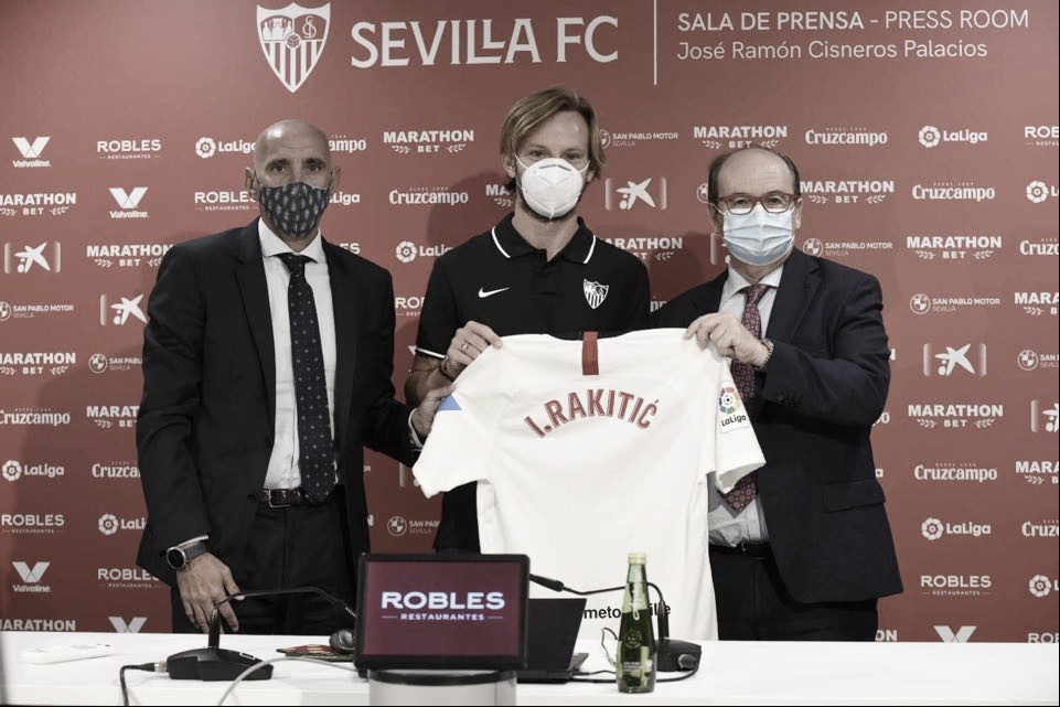 Iván Rakitic: "Tengo mis mejores años por delante y mucha ilusión" Iván Rakitic: "Tengo mis mejores años por delante y mucha ilusión"