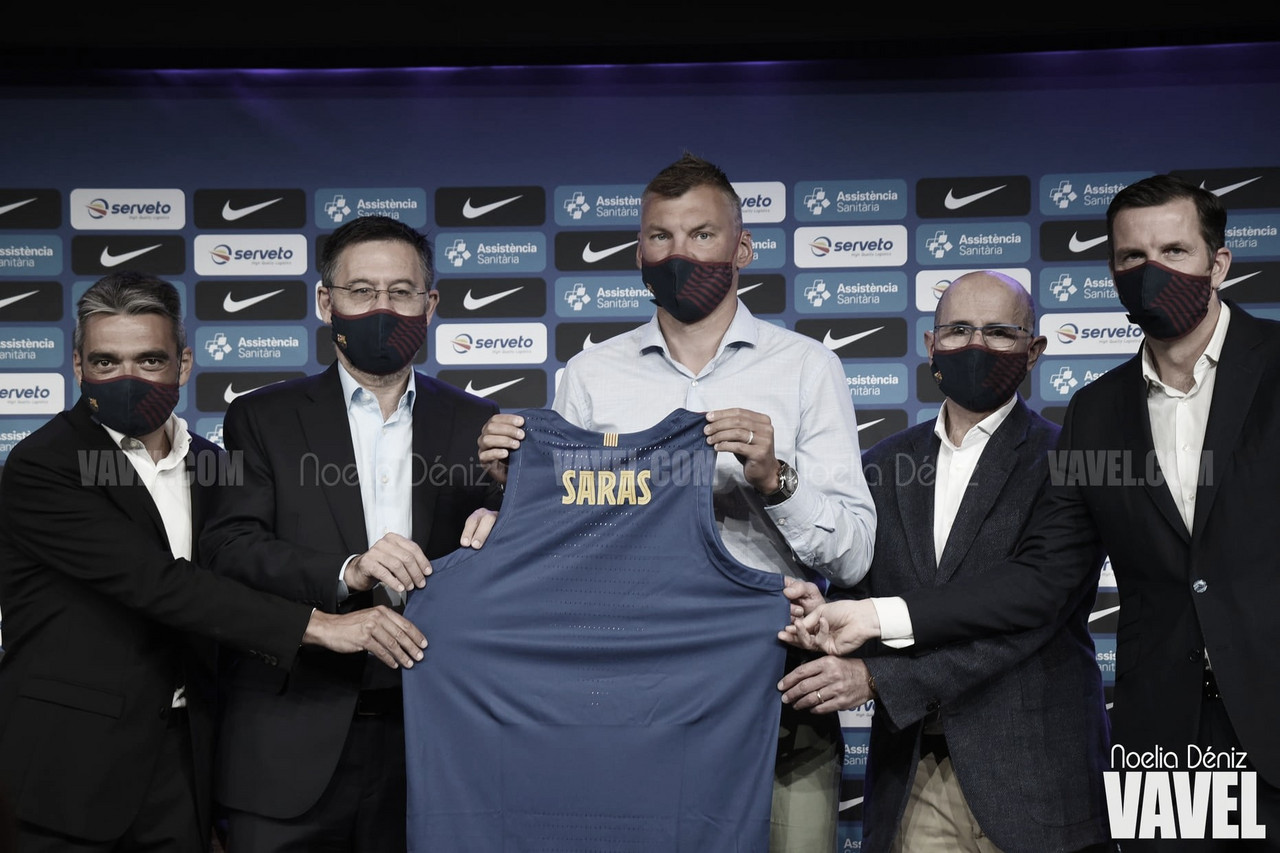 Jasikevicius: “Lo único que tenemos que exigirnos es dar el
máximo cada día” Jasikevicius: “Lo único que tenemos que exigirnos es dar el
máximo cada día”
