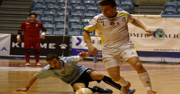 Jaén Paraíso Interior - Santiago Futsal: los gallegos buscan su cuarta victoria consecutiva en Liga