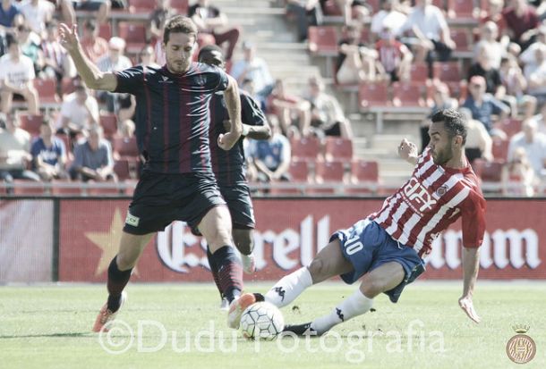 Real Oviedo - Girona FC: ganar empieza a urgir