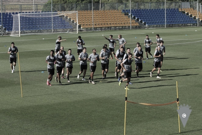 El lunes se abre el telón para el Cádiz CF en la temporada 2020/2021 El lunes se abre el telón para el Cádiz CF en la temporada 2020/2021
