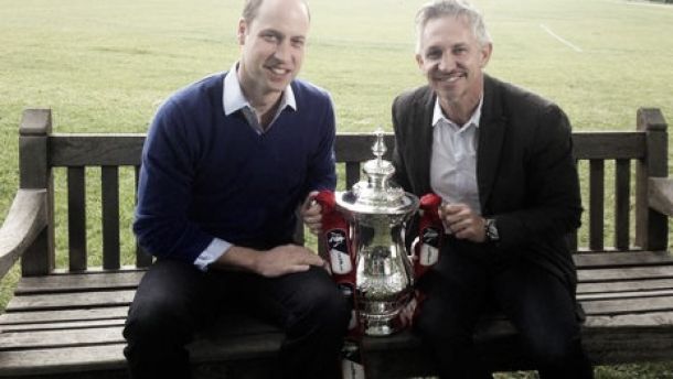 Prince William waits nervously for FA Cup final
