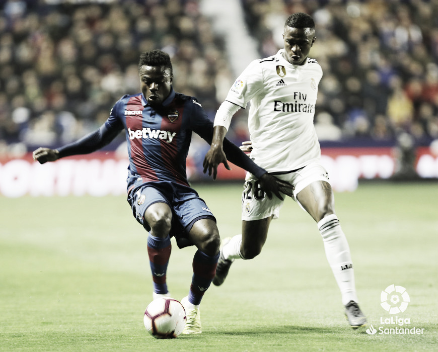 Un Levante muy superior no puede con el Real Madrid Un Levante muy superior no puede con el Real Madrid