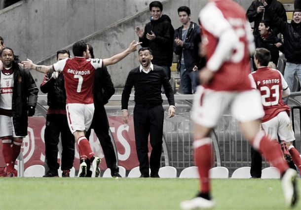 «Blitzkrieg» arsenalista de 9 minutos foi catástrofe Nacional «Blitzkrieg» arsenalista de 9 minutos foi catástrofe Nacional