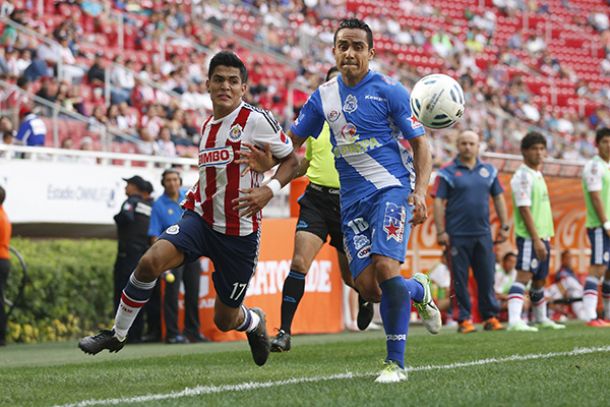 Tristes Chivas no pasaron del empate ante Puebla