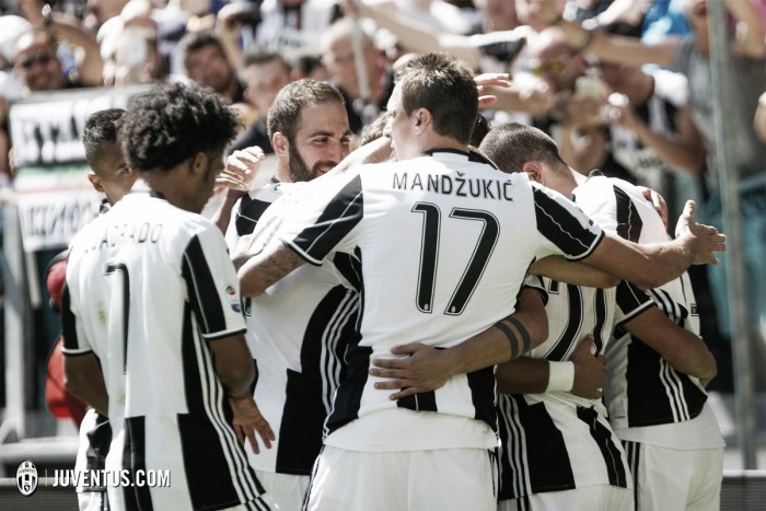 Una Juventus de leyenda gana su sexta Serie A consecutiva
