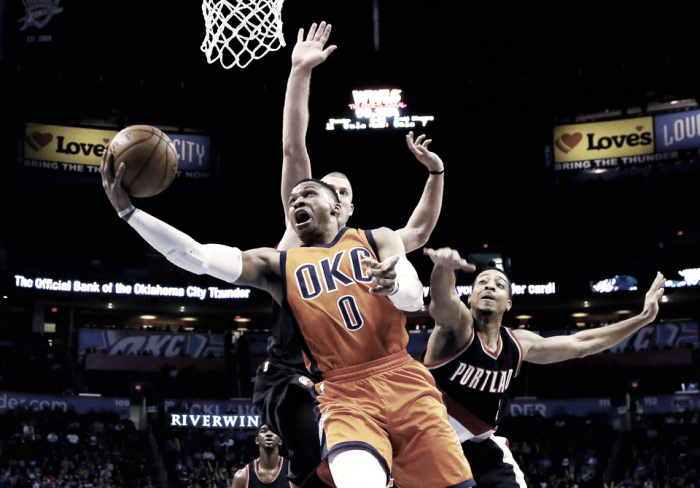 Nba - Braveheart Westbrook, Oklahoma City sconfigge Portland (105-99)