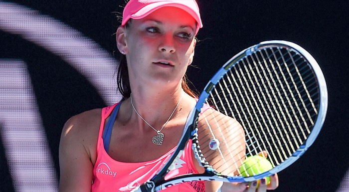 Australian Open: Agnieszka Radwanska Battles Through Opener