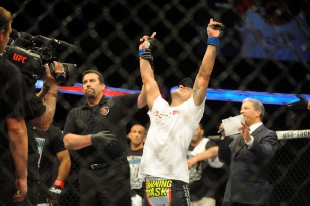 Dos Anjos Shocks The Lightweight Division: UFC Fight Night Tulsa Main Card Recap