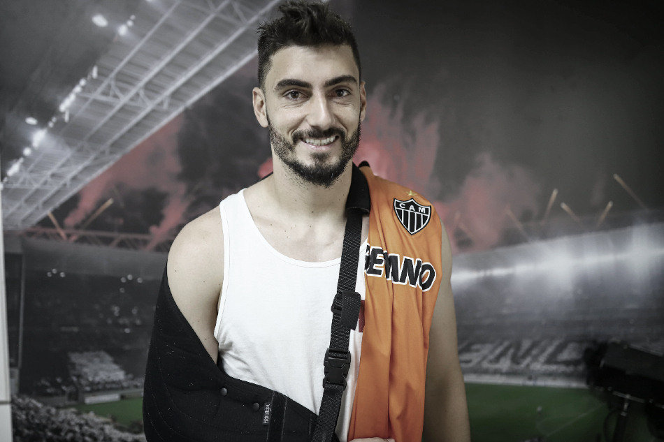 Exames definem que Rafael terá que passar por cirurgia no ombro Exames definem que Rafael terá que passar por cirurgia no ombro