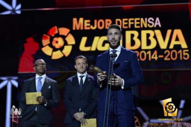 Sergio Ramos se llevó el premio al mejor defensa de la temporada pasada