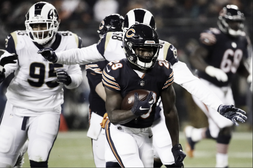 Defensa de Bears frena a Rams Defensa de Bears frena a Rams