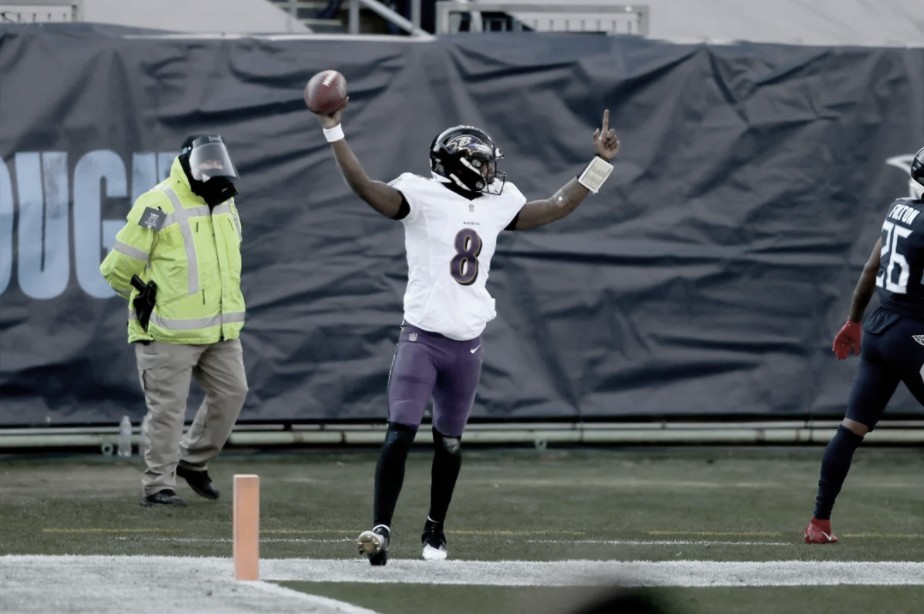 Defesa brilha, e Baltimore Ravens vence Tennessee Titans Defesa brilha, e Baltimore Ravens vence Tennessee Titans