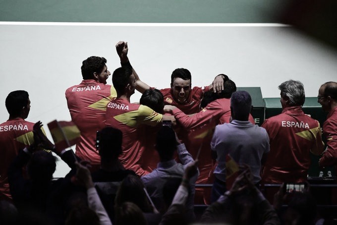 Bautista-Agut vence Auger-Aliassime na primeira partida da decisão da Copa Davis Bautista-Agut vence Auger-Aliassime na primeira partida da decisão da Copa Davis