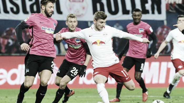 Dominante, Leipzig bate Hertha e pressiona Bayern Dominante, Leipzig bate Hertha e pressiona Bayern