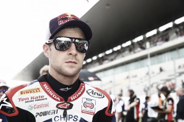 Superbike, Jonathan Rea con Kawasaki nel 2015