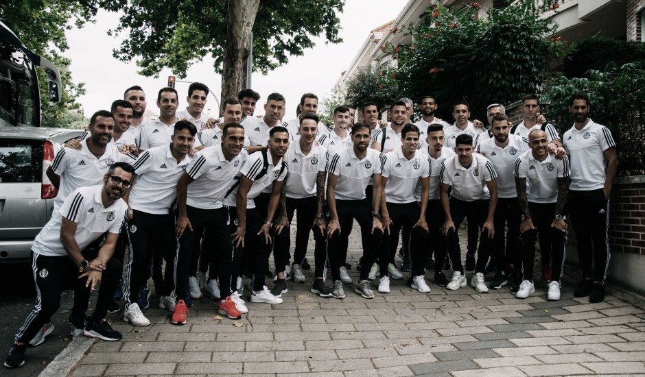 El Real Valladolid viaja a América con 27 jugadores