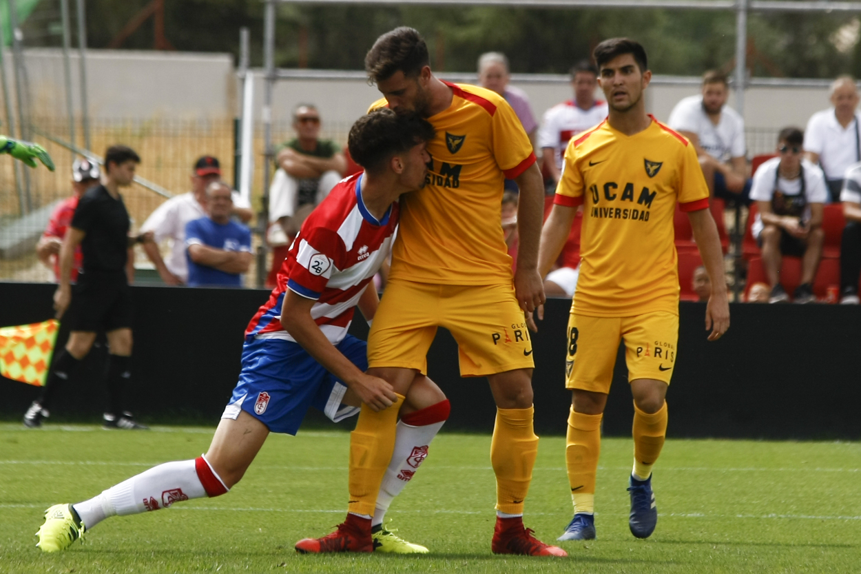 Recreativo Granada - UCAM Murcia: a seguir en la senda de la victoria Recreativo Granada - UCAM Murcia: a seguir en la senda de la victoria