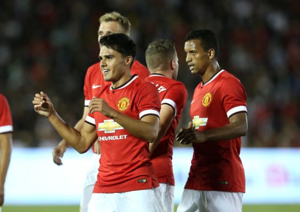 Manchester United youngster keen to stay at Rotheram