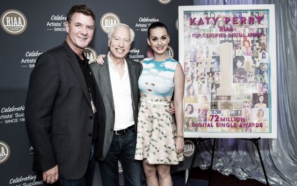 Katy Perry es coronada como la artista digital de mayor éxito