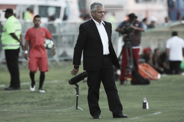 Rueda destaca apoio da torcida do Flamengo na Ilha do Urubu: "Leal, fiel e determinante"