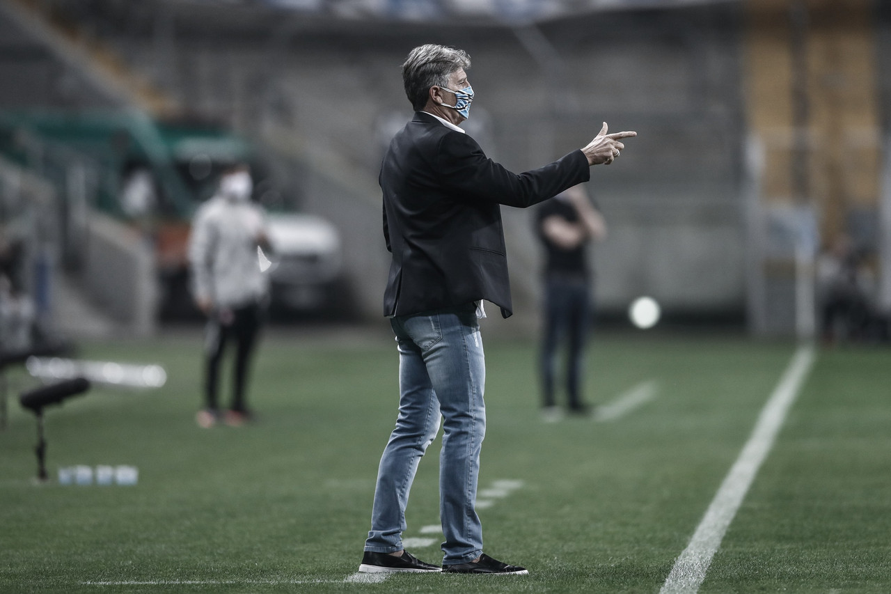Renato Gaúcho critica Jorge Jesus por ligação para Everton antes de Gre-Nal pelo Gauchão Renato Gaúcho critica Jorge Jesus por ligação para Everton antes de Gre-Nal pelo Gauchão