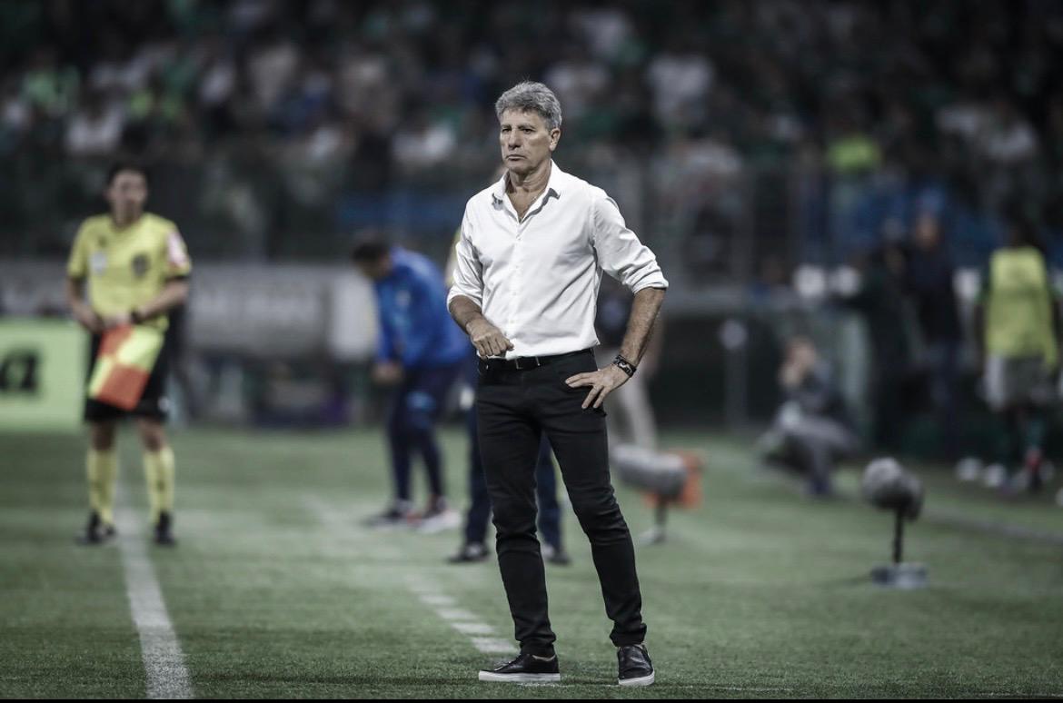 Renato pede paciência após derrota para Palmeiras: "Acabou de começar o campeonato"