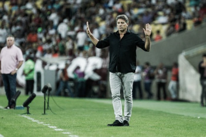 Renato valoriza padrão de jogo do Grêmio ante Fluminense, mas afirma "Precisa melhorar" Renato valoriza padrão de jogo do Grêmio ante Fluminense, mas afirma "Precisa melhorar"