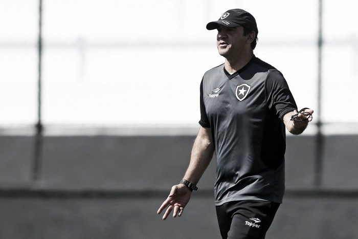 Ricardo Gomes lamenta revés diante da Ponte Preta: "Demoramos a entrar no jogo"