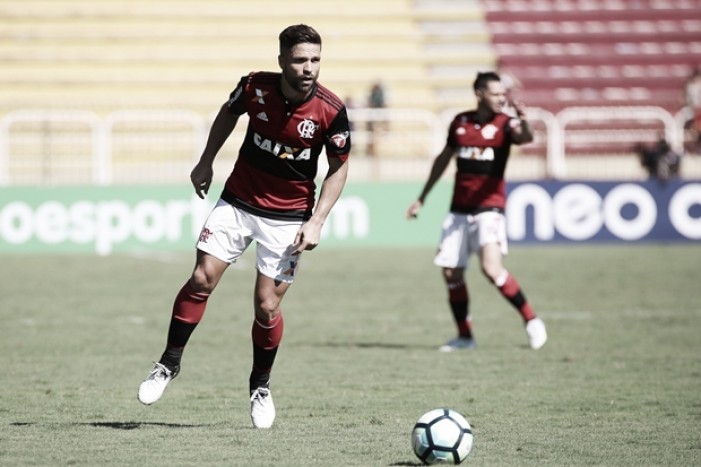 Diego não culpa Zé Ricardo pela má fase do Flamengo: "Todos nós somos responsáveis"