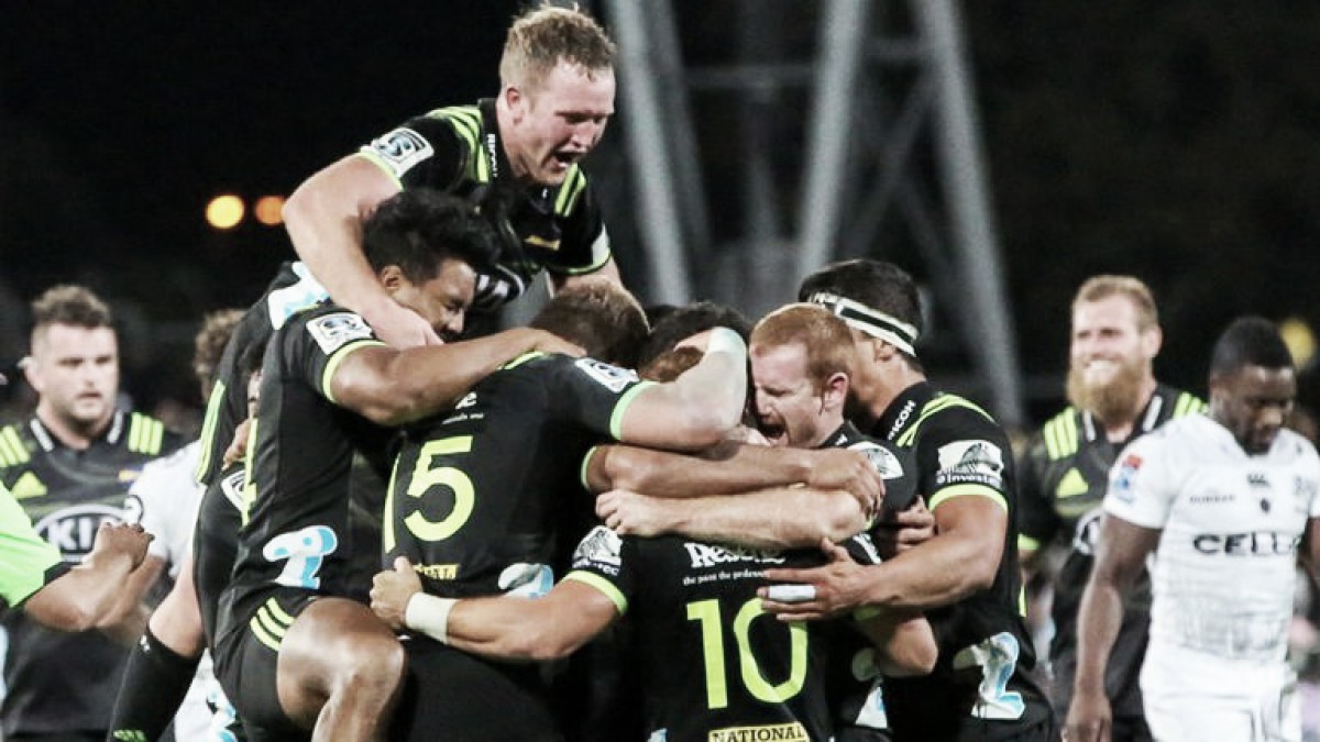 Los neozelandeses, a todo babor en la octava semana del Super Rugby