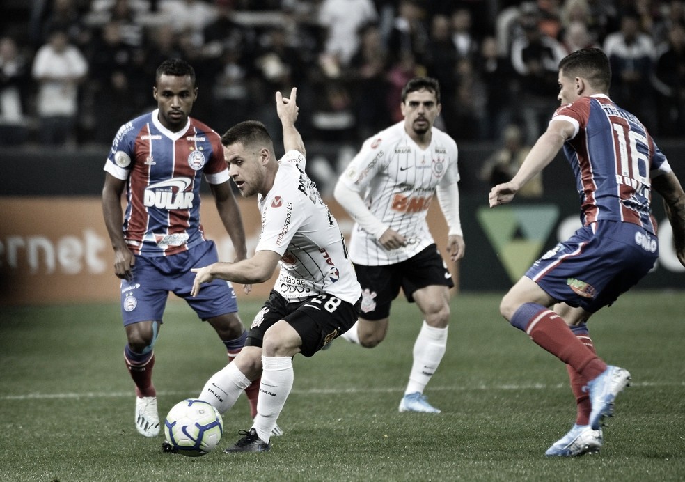 Gols e melhores momentos de Corinthians 3x2 Bahia pelo Campeonato Brasileiro (3-2) Gols e melhores momentos de Corinthians 3x2 Bahia pelo Campeonato Brasileiro (3-2)