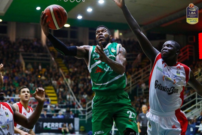Legabasket: Avellino soffre, Reggio si arrende nel finale