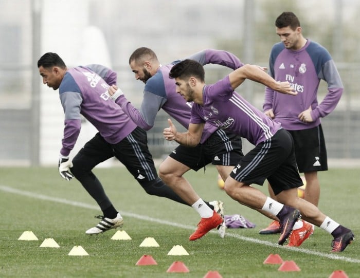 Último entrenamiento del Real Madrid antes de viajar a Mendizorroza