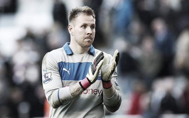 Rob Elliot leads apologies after Newcastle's 3-0 defeat to Leicester