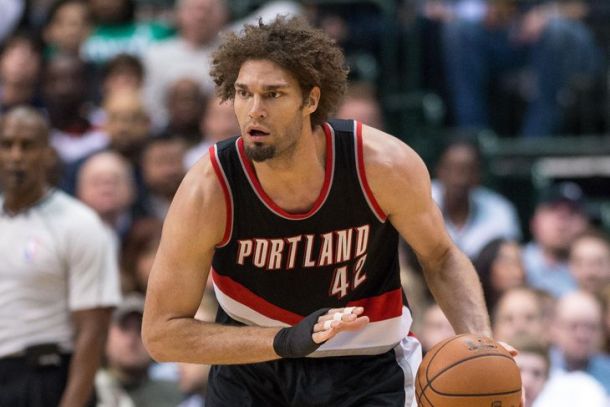 Robin Lopez Agrees To Deal With New York Knicks