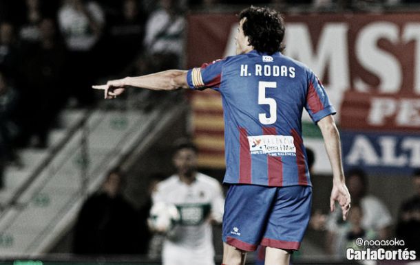 Héctor Rodas: "Tenía ganas de volver a jugar un partido con los compañeros"