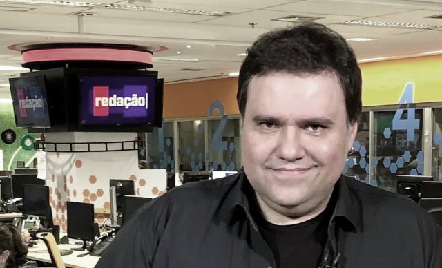 Jornalista Rodrigo Rodrigues morre por complicações cerebrais causadas pela Covid-19