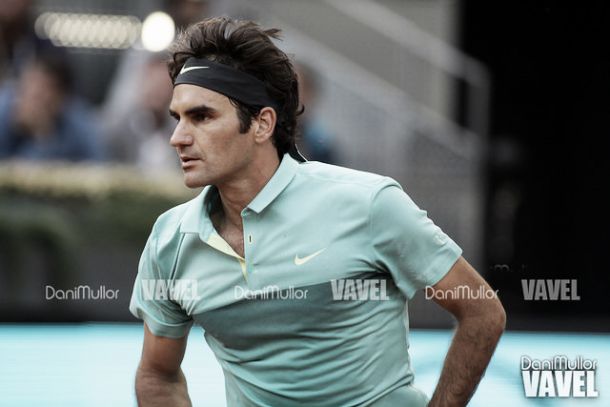 Federer se emplea a fondo para imponerse a Granollers