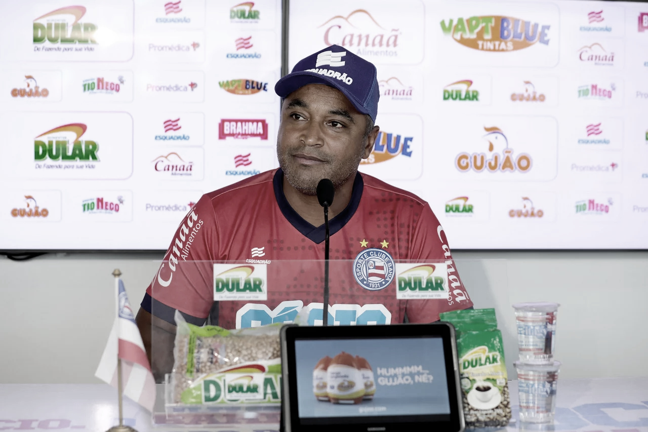 Roger aponta falta de efetividade e descontrole na derrota para Botafogo Roger aponta falta de efetividade e descontrole na derrota para Botafogo