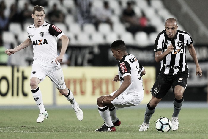 Roger curte boa fase no Botafogo: "Estou mais confiante"