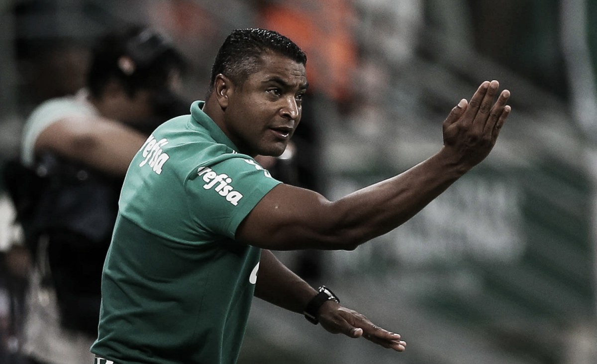 Roger Machado aprova desempenho do Palmeiras após empate contra Santos Roger Machado aprova desempenho do Palmeiras após empate contra Santos